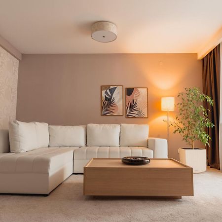 Garden City Hotel Konjic Eksteriør bilde