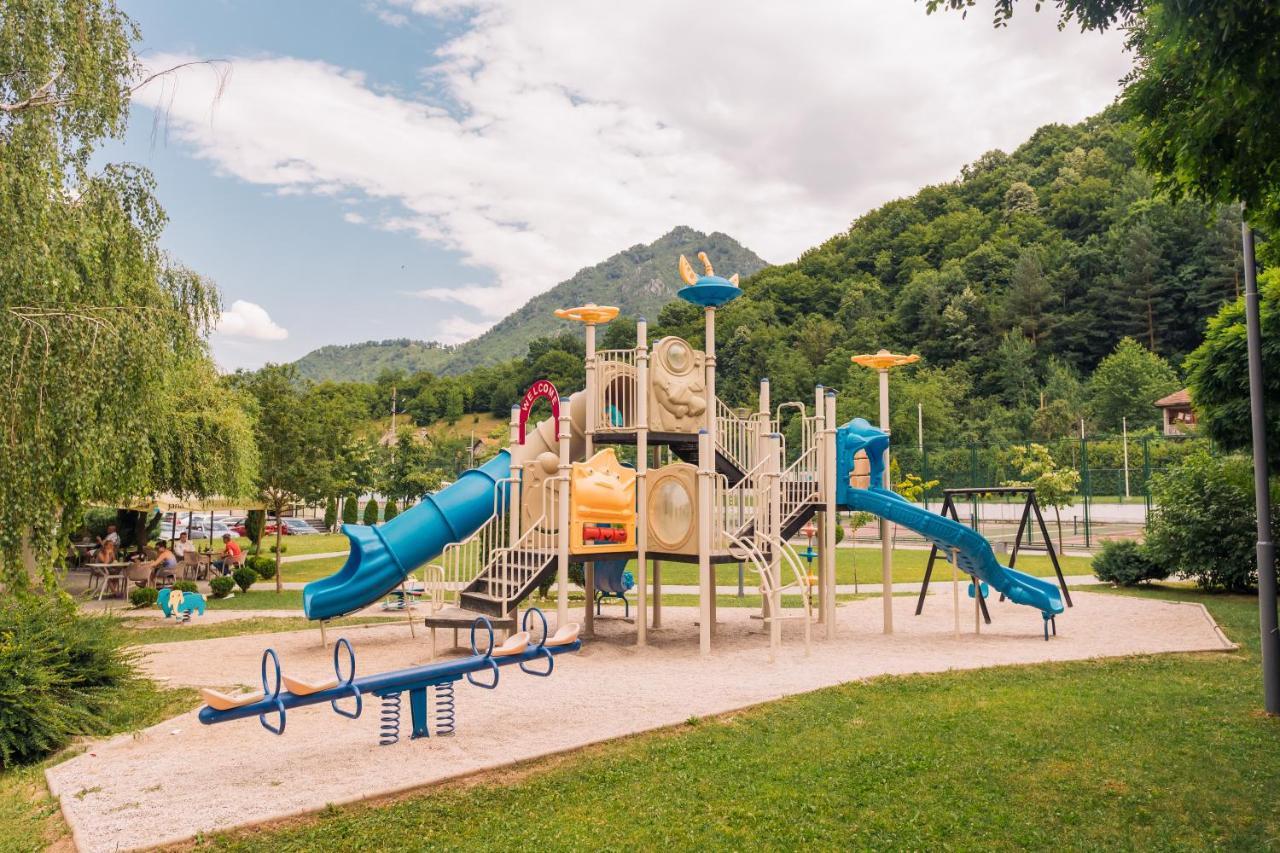 Garden City Hotel Konjic Eksteriør bilde